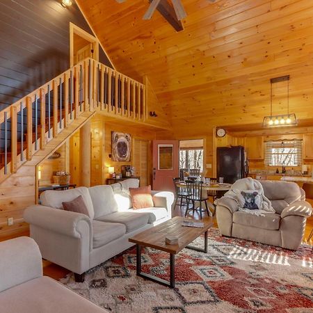 Blue Ridge Cabin Hot Tub, Fire Pit And Grill! ภายนอก รูปภาพ